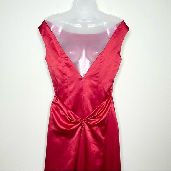 NWT WATTERS AND WATTERS red long formal boat neck v back dress size 8 prom - Picture 4 of 8